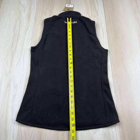 Patagonia Women's R1 Air Vest Sleeveless Lightweight Black 40290 Size XS NWT - Picture 14 of 15
